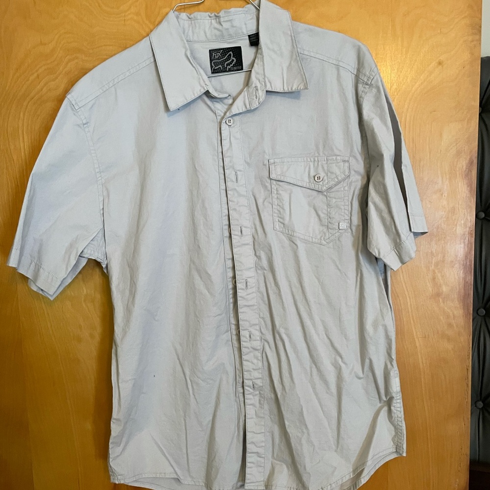 Men’s Fox button down size L